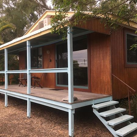Moore Park Beach Huts Bundaberg Exterior photo