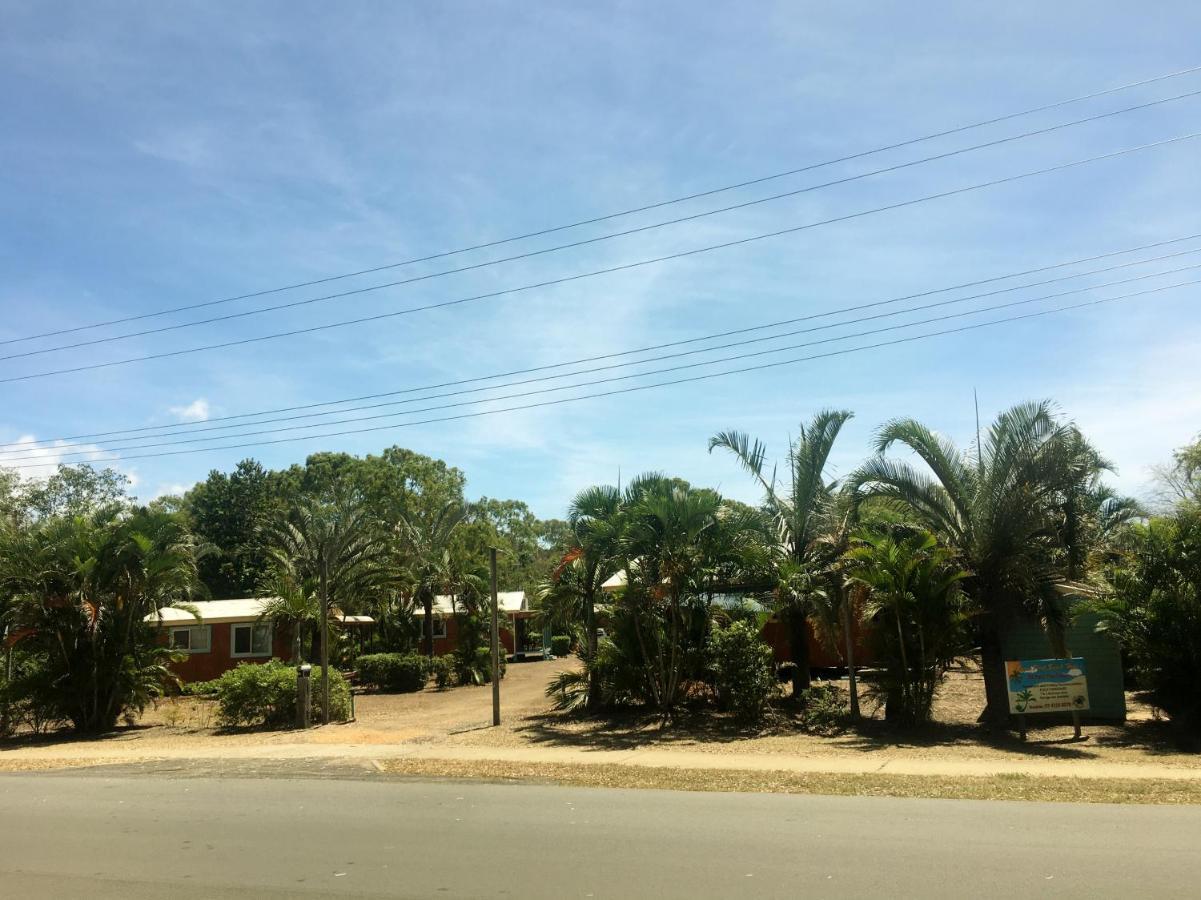 Moore Park Beach Huts Bundaberg Exterior photo